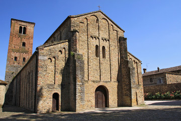Fototapeta na wymiar Vigolo Marchese, chiesa di San Giovanni