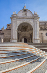 Obraz premium Entrance of the cathedral in Tarazona