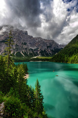 Fototapeta na wymiar Lago di Braies, Dolomiti