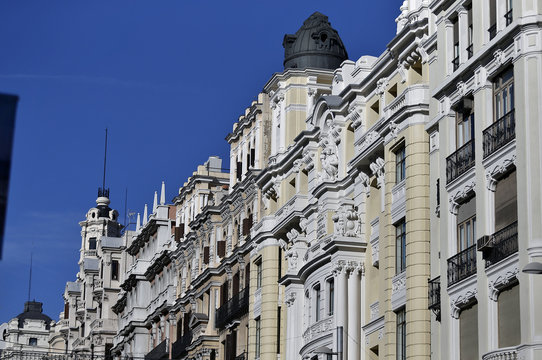 LA GRAN VÍA CALLE DE MADRID,ESPAÑA
