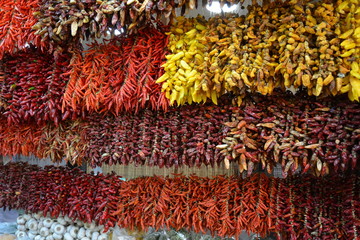 Condiments, MADERE.
