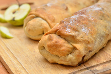cakes - roll strudel
