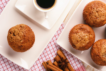 Pumpkin muffins with apple, ginger and cinnamon.