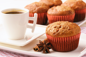 Pumpkin muffins with apple, ginger and cinnamon.