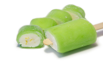 ice creame with lime and melon