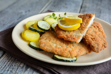 Turkey schnitzel with potato and zucchini