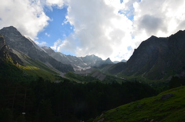 Obraz premium in the foothills of Mount Elbrus