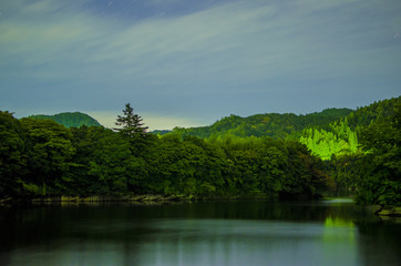 Fototapeta na wymiar 池夜景