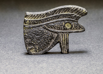 Sculpture depicting the eye of the Egyptian god Horus