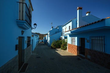 Fototapeta na wymiar Home of the smurfs in Juzcar, Spain