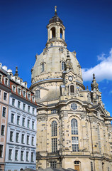 Fototapeta na wymiar Neumarkt Square at Frauenkirche (Our Lady church) in the center