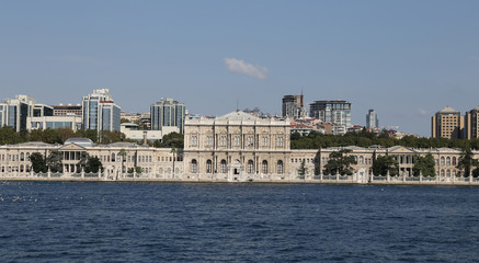 Fototapeta premium Dolmabahce Palace in Istanbul, Turkey
