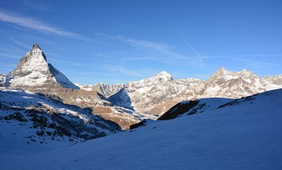 Fototapeta na wymiar The gigantic mountain in Switzerland.