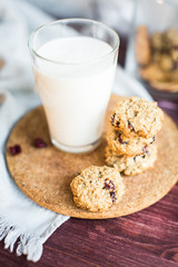 Useful baking: oatmeal cookies with yogurt