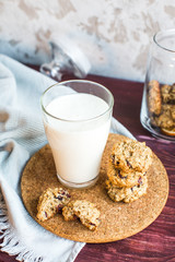 Useful baking: oatmeal cookies with yogurt