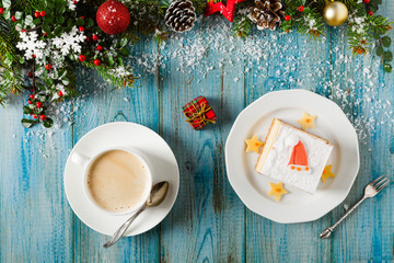 Delicious, traditional cheesecake. Christmas decoration.