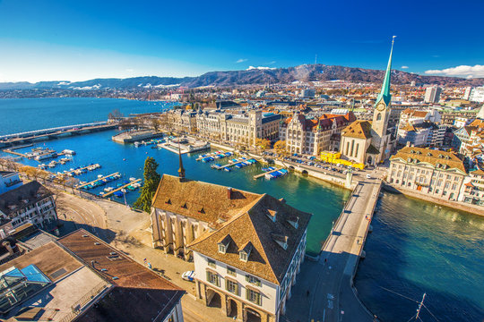 Historic Z&uuml;rich city center with famous Fraum&uuml;nster Church, Z&uuml;rich lake and Limmat river, Switzerland