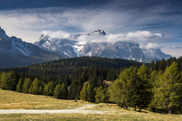 Wandern in Südtirol zwischen Kreuzbergpass und Nemes Alm