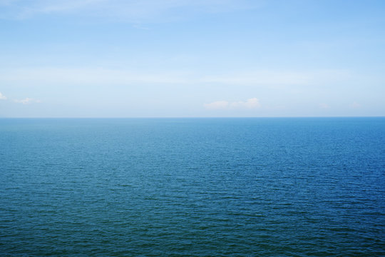 Blue sea and sky background photo stock