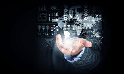 Presenting new technologies . Mixed media