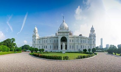 Fototapeta na wymiar Panoramic image of Victoria Memorial, Kolkata