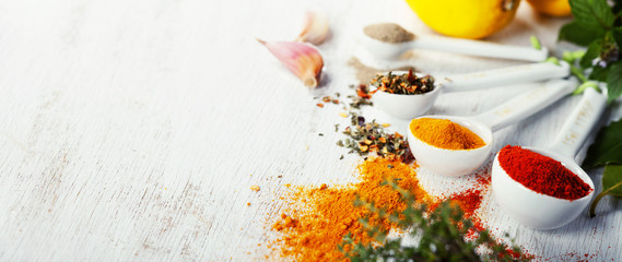 Herbs and spices selection, close up - obrazy, fototapety, plakaty
