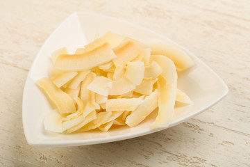 Coconut chips