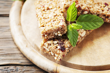 Healthy cereal bars with berry