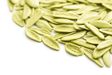 Dried italian pasta with spinach flavour.