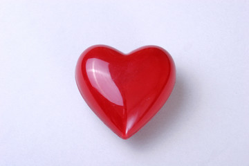 Fototapeta premium close up red heart shape symbol on white background with clipping path