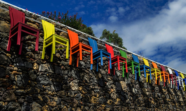 Different chaises