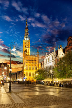 The Long Lane street in Gdansk at night.