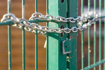verschlossenes Tor Nahaufnahme