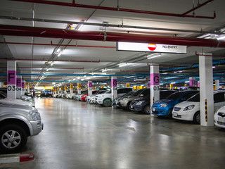 parking lot © antpkr