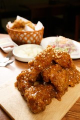 garlic chicken, maneul tongdak, 마늘치킨 