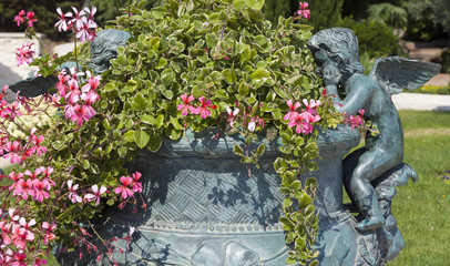 Амур в парке "Парадиз" санатория "Айвазовское". Партенит. Крым. © aphonua