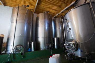 contemporary winemaker factory