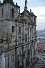 Fototapeta na wymiar Chiesa di São Lourenço (Grilos) a Porto