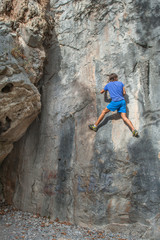 Young Cliffhanger overcomes way forward