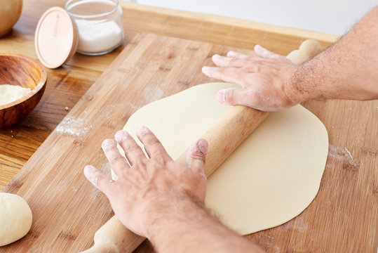 Making handmade pasta