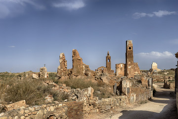 pueblo abandonado de Belchite tras los bombardeos de la guerra civil de España