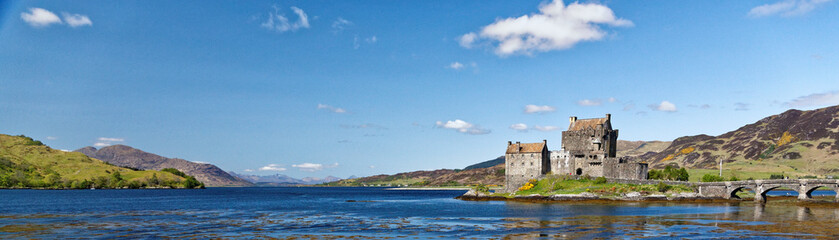 Fototapeta na wymiar Famous Eilean Donan Castle Scotland, Great Britain