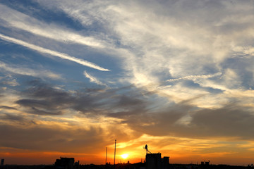 Naklejka premium Photos bright sunset in the city