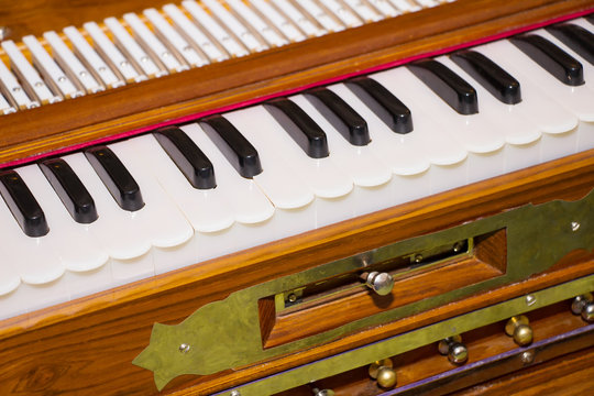 Modern harmonium on sale