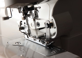 Overlock Nähmaschine Detail