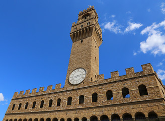 Fototapeta na wymiar Florence Italy Old Palace and clock tower with sky in Signoria s
