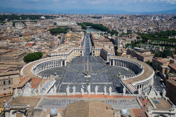 Looking down over Piazza San Pietro © ShpilbergStudios