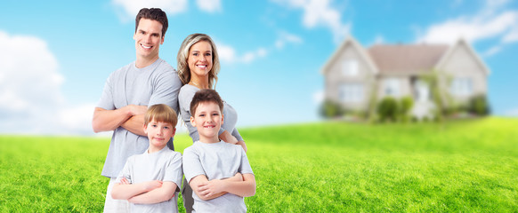 Obraz premium Happy family with kids 