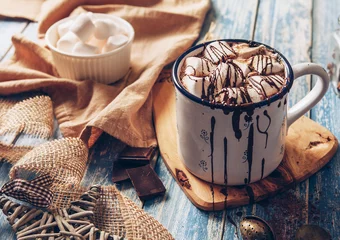 Crédence de cuisine en verre imprimé Chocolat Chocolat chaud aux bonbons à la guimauve