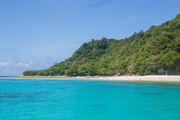 white sand beach of koh rok island